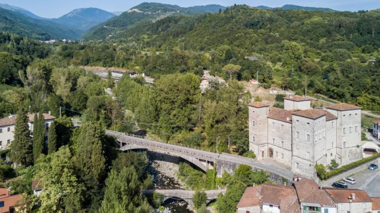 Castello Di Pontebosio Luxury Resort Licciana Nardi Экстерьер фото